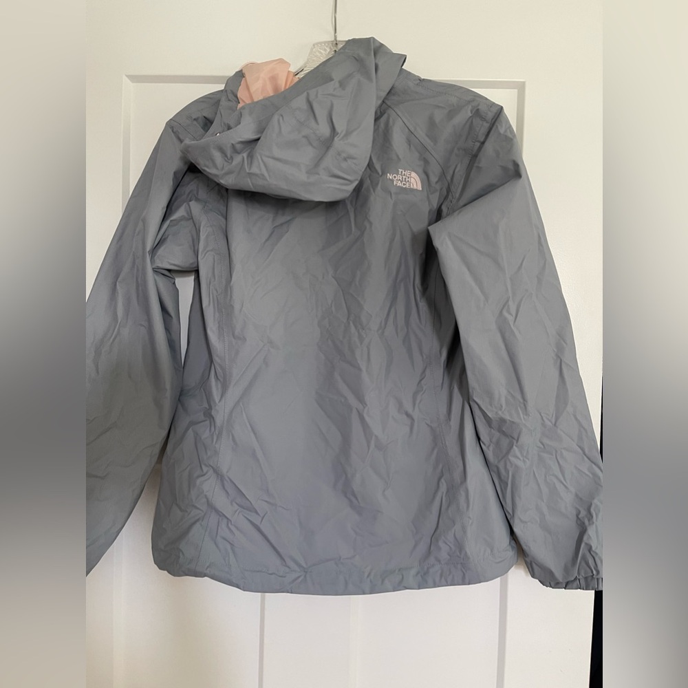 North Face XS gray & Pink Dryvent Rain jacket NEW - Picture 3 of 6